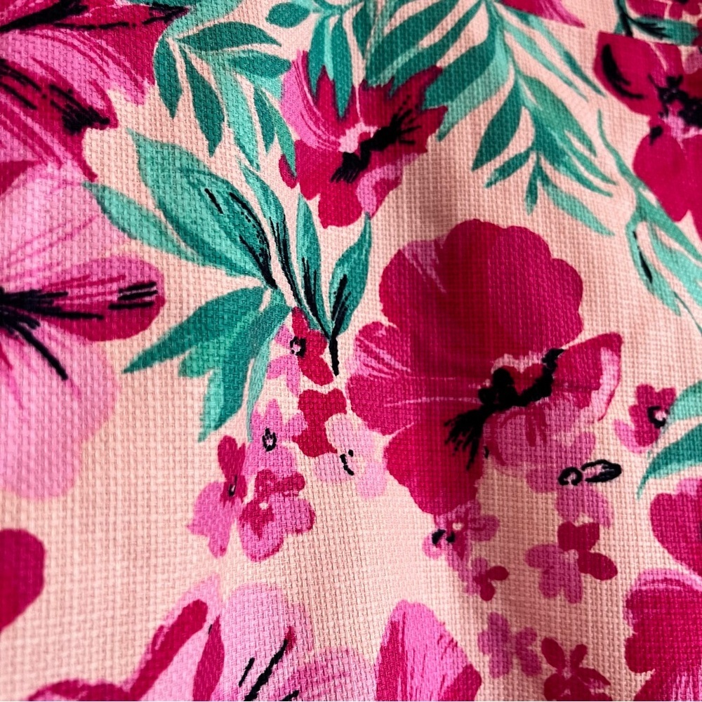 NWT J. Crew Floral Pink and Green Women's Pencil Skirt Resort Summer Beach 12/14 - Picture 5 of 8